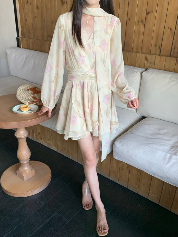 流苏 / Long-Sleeve Printed Dress