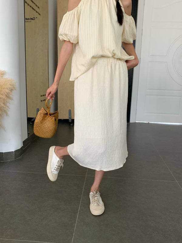 暮纱 / Straight-Cut Midi Skirt with Slit